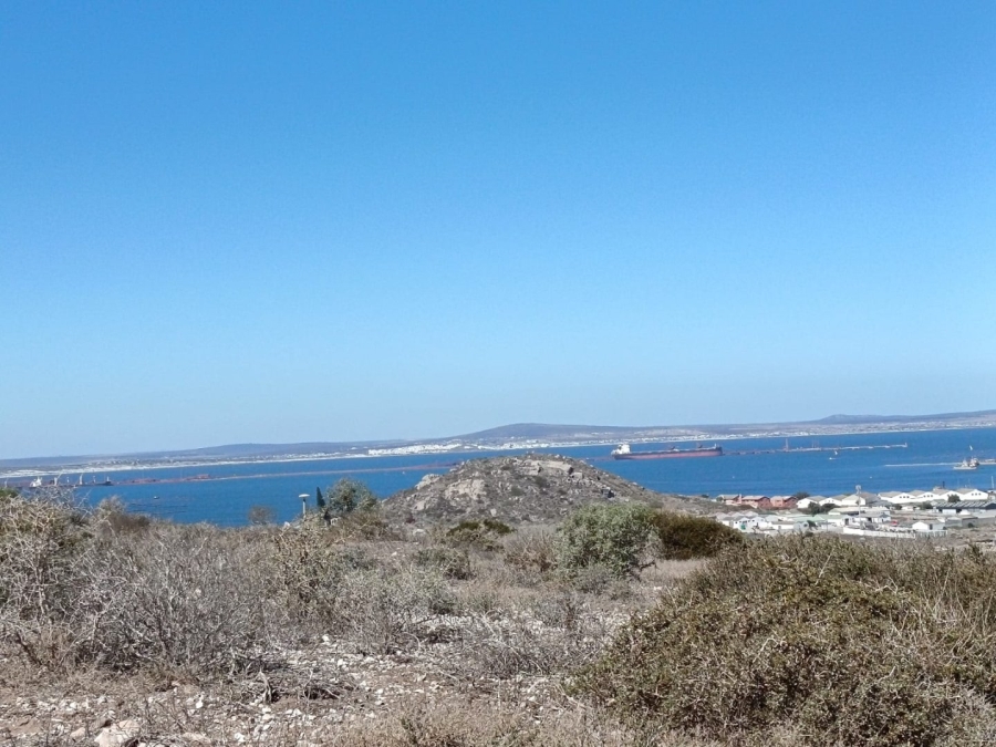 Commercial Property for Sale in Hoogland Western Cape